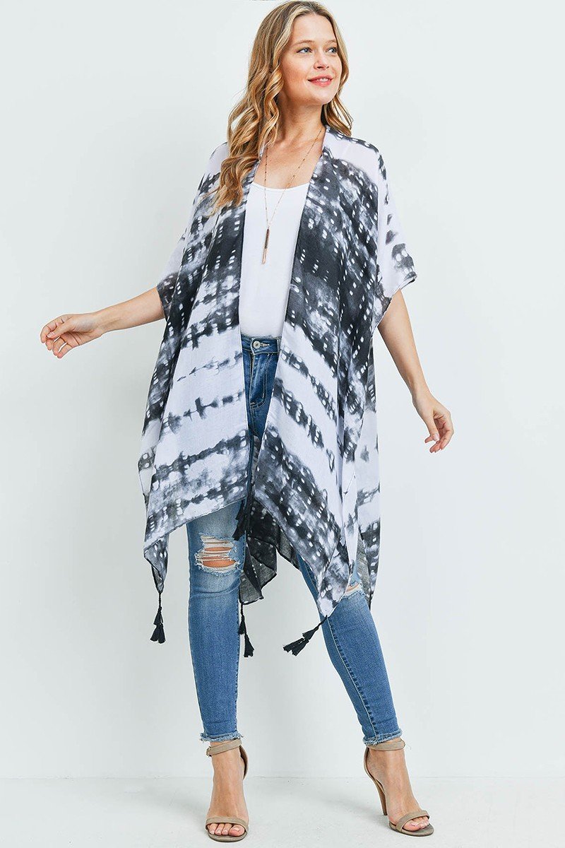 Evelyn Happy Vibe Abstract Dye Kimono