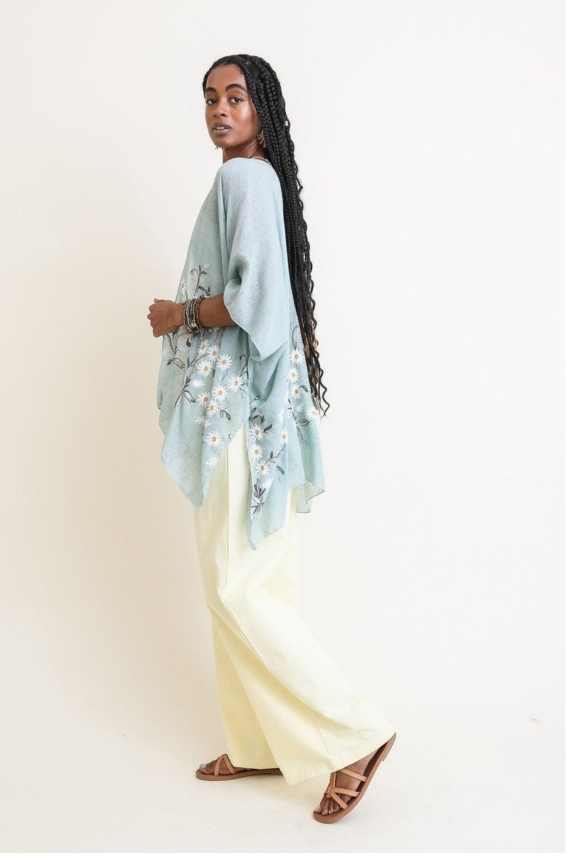 Spring Daisy Kimono